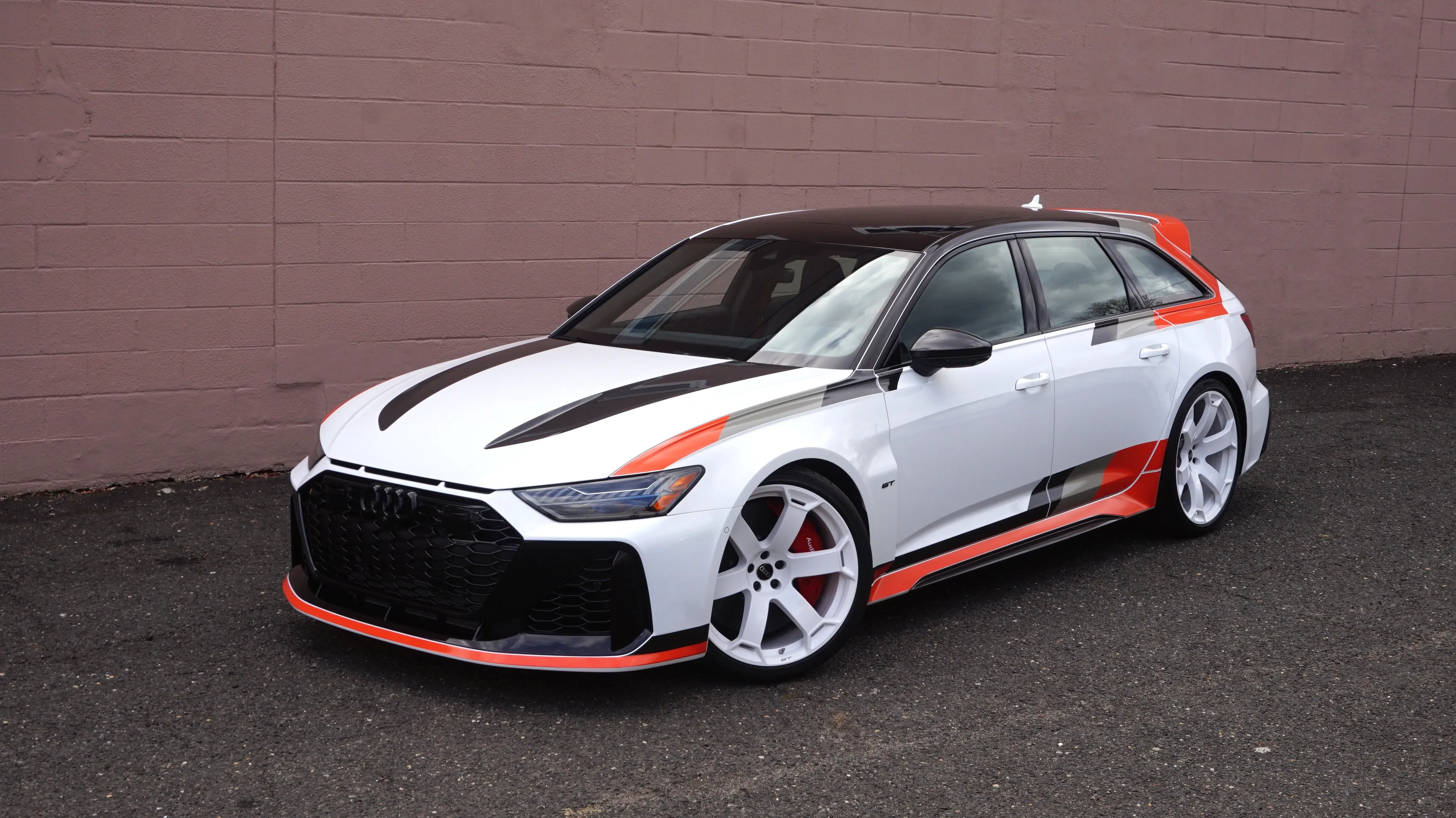 2025 Audi RS6 Avant GT — market value and price history
