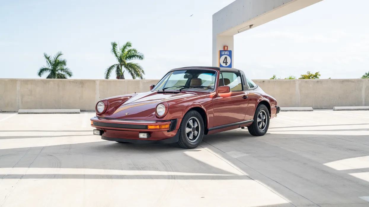 E⑤ Porsche 911 Targa(1977) ポルシェ ミニカー ミニチャンプス 1/43 