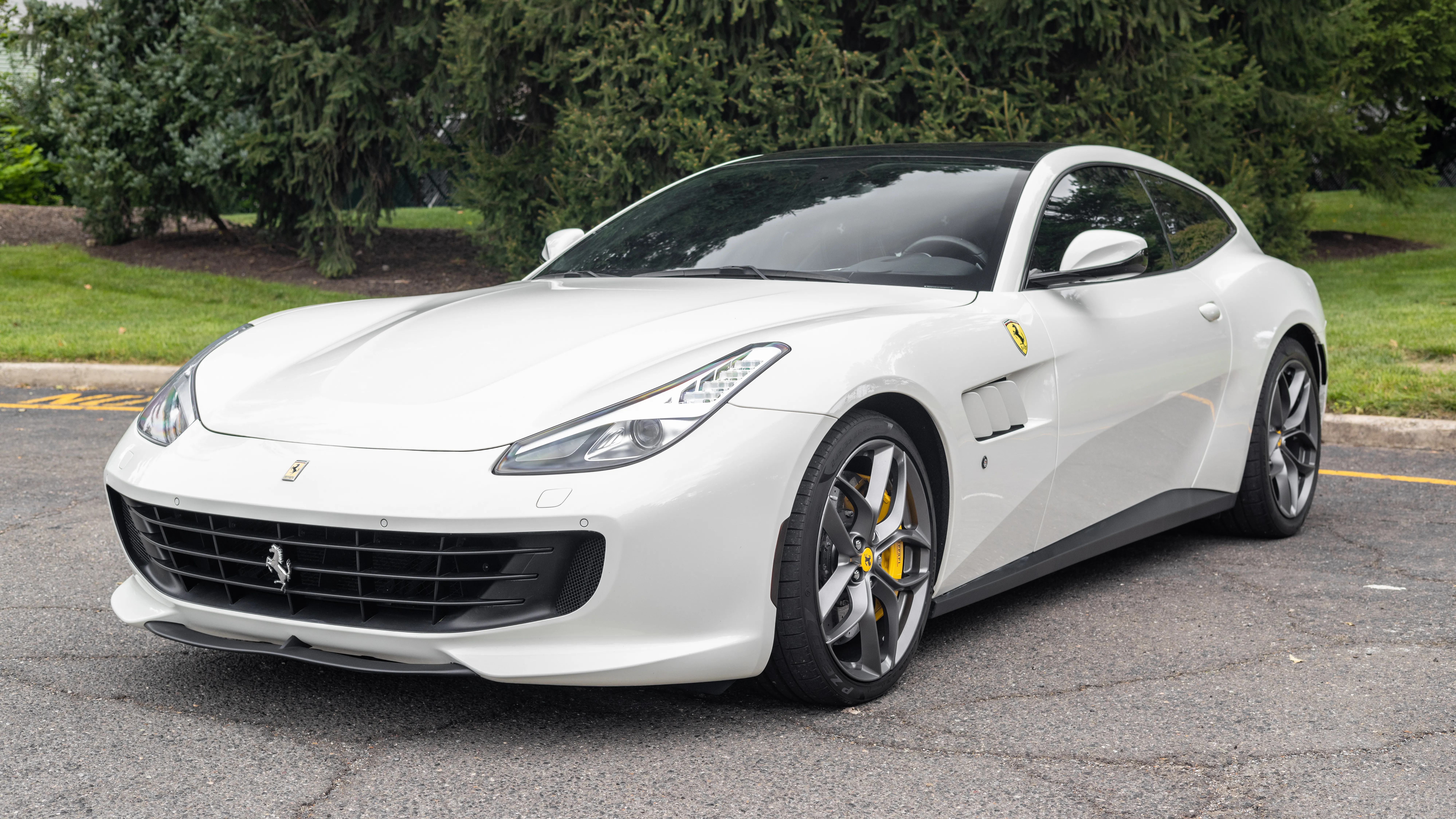 2018 Ferrari GTC4Lusso T for sale | Sotheby's Motorsport
